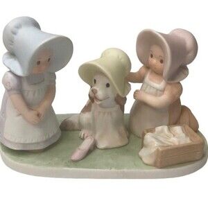Vintage Circle of Friends Masterpiece Porcelain by Homco 1994